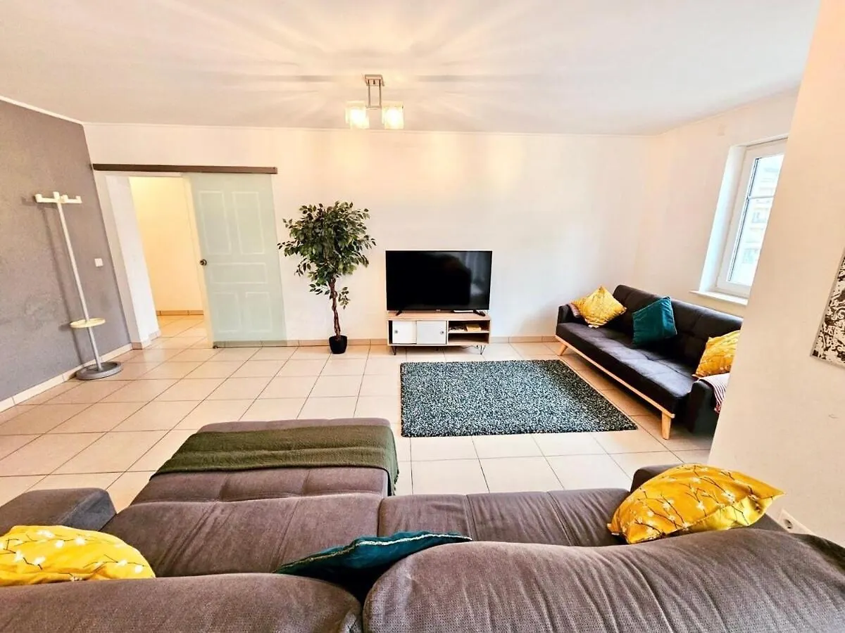 Convenient 2 Bedroom Flat Near Luxembourg Gare Appartement